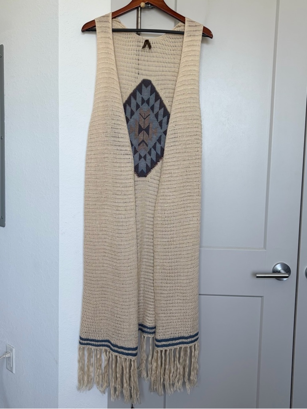 STETSON GEOMETRIC KNIT CARDIGAN VEST BEIGE & NAVY WOMEN’S LARGE